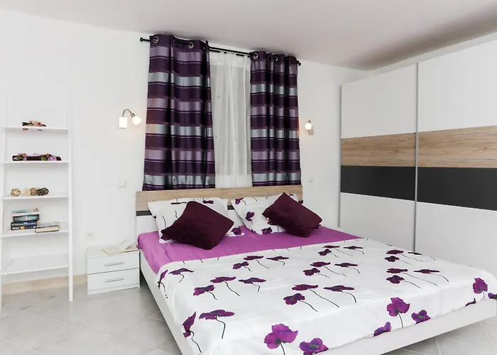 Apartments Nada